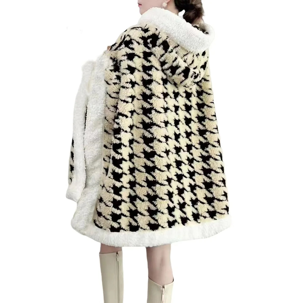 Single Nap Blanket Suede Quilkt Warm Shawl Household Hooded Hood Lazy Clothes Chinese Style Cloak Outgoing Windproof Clothing
